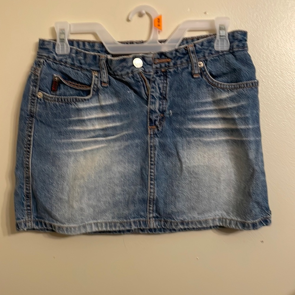 Mudd Skirt